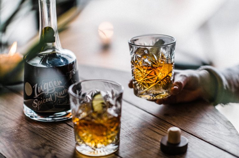 5 Easy Rum Cocktails for Summer Gatherings