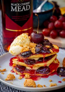 What to eat with mead